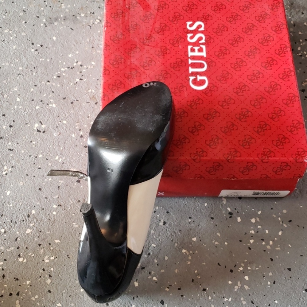 Shoes - Picture 3 of 3